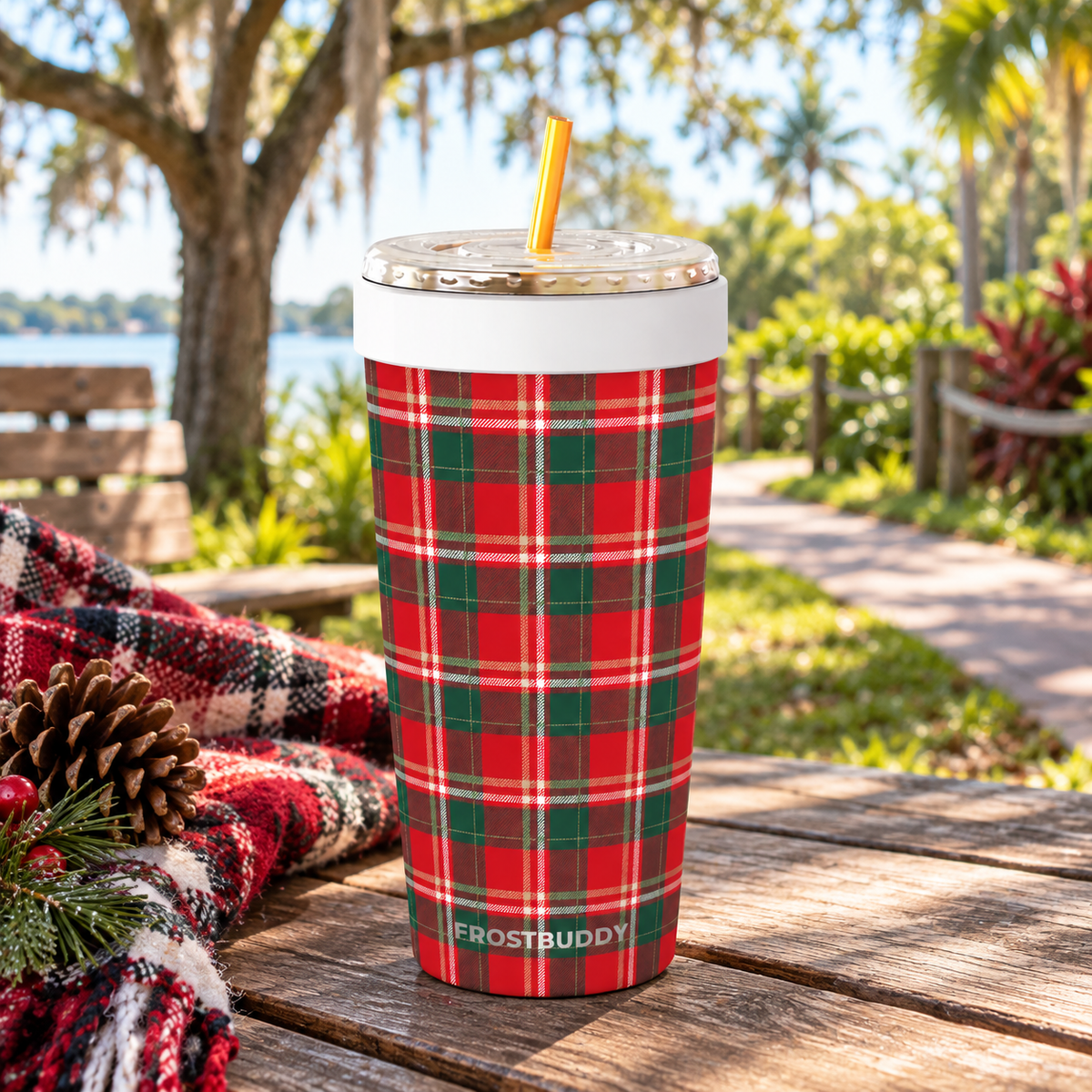 FrostBuddy ToGo Buddy 30 oz - Flannel — outdoor example